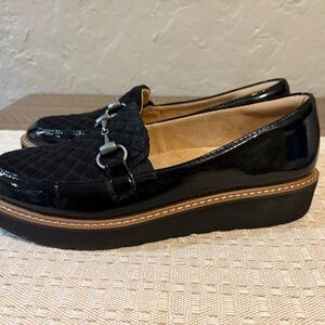 Naturalizer Women’s Edina Black Patent  Loafers